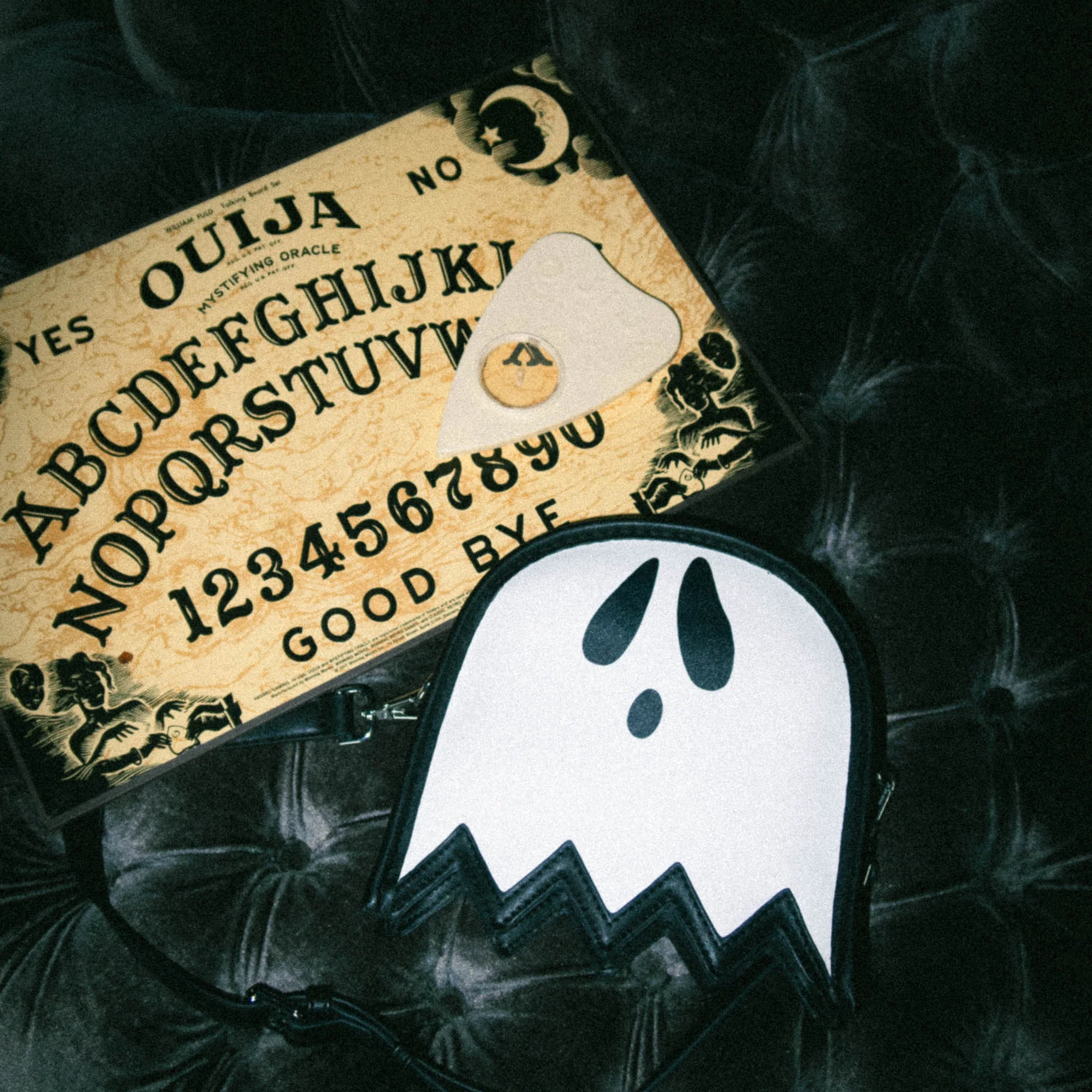 ectogasm-spooky-ghost-shoulder-bag-black-white-gothic-style_2000x2000